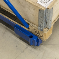 Griff f�r Palettenwagen Niedrig aus blauem Stahl